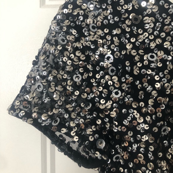 Sequin floor length gown with train - Picture 4 of 4